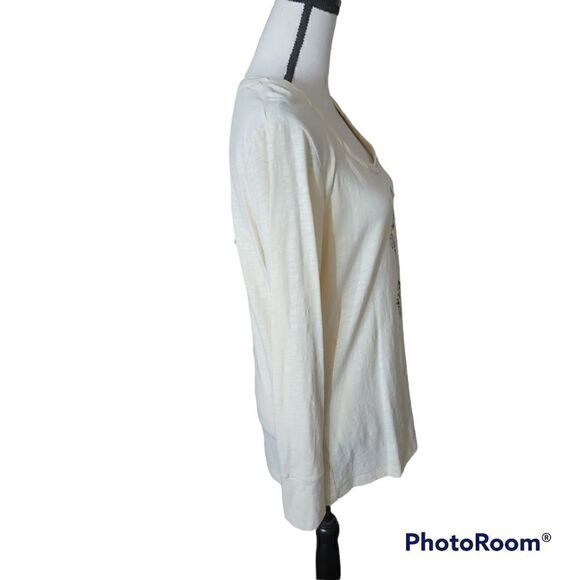 Disneyland Resort Top with Mickey Mouse made out of Sequins. Size XL. - Picture 3 of 8